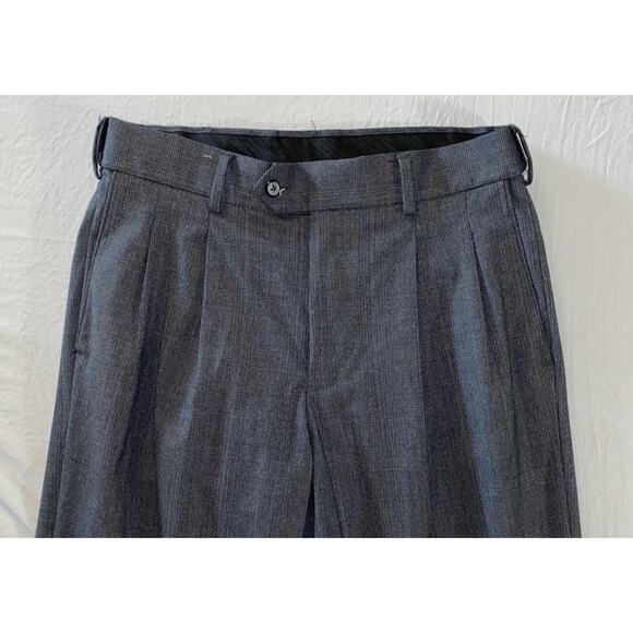 Stafford Performance Classic Fit Pleated/Cuffed Washable Dress Pants. 30X30 MINT - Picture 6 of 10